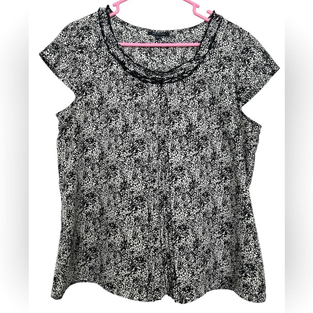 Anne Klein Cap Sleeve Shirt
